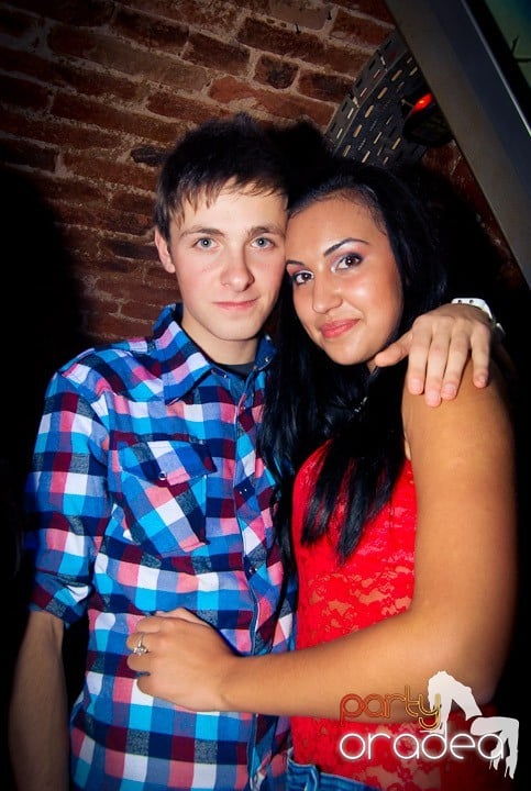 Saturday Night Party în Club Escape,