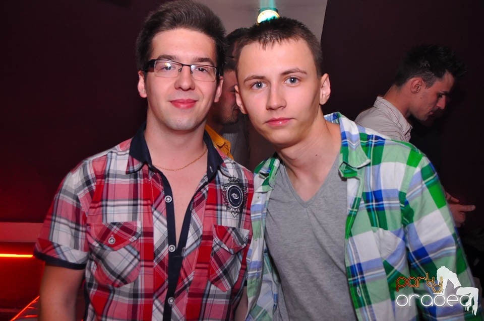 Saturday Night Show în Club Atti's, 
