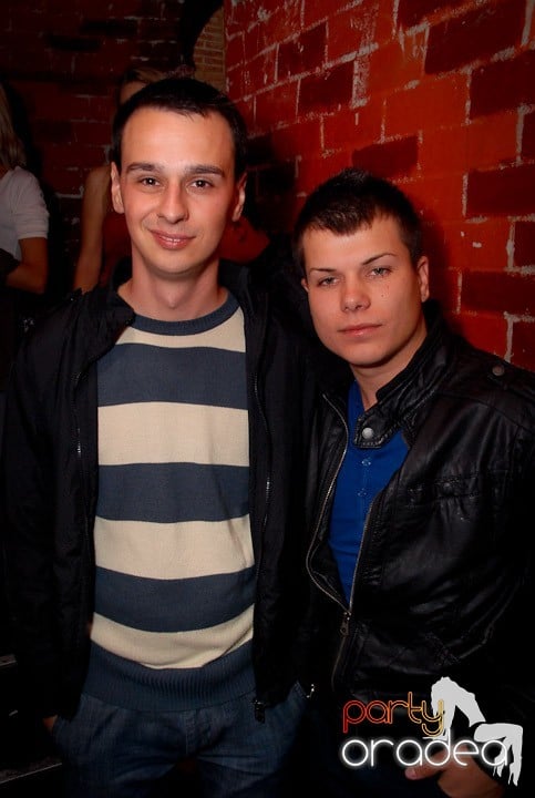 Saturday Party @ Escape, 