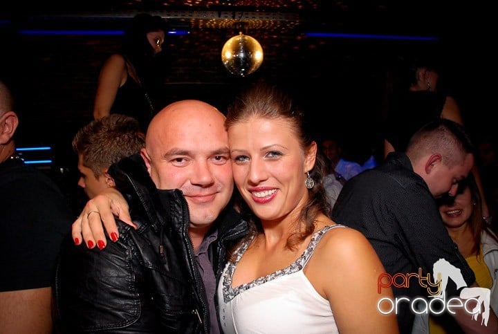 Saturday Party @ Escape, 
