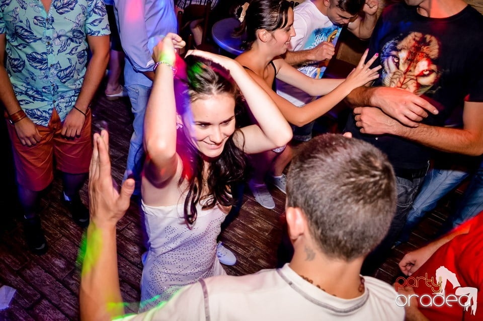 Saturday party, 