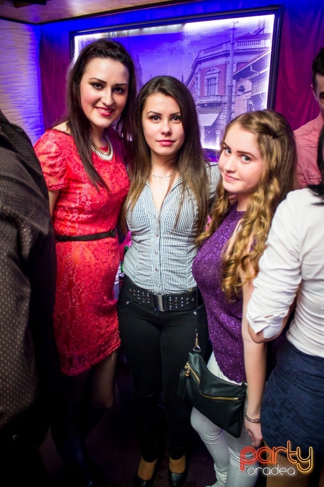 Saturday Party, 