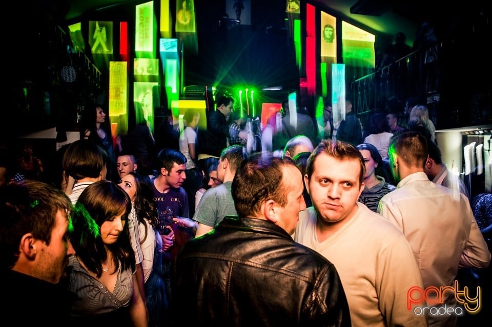 Saturday Party, 