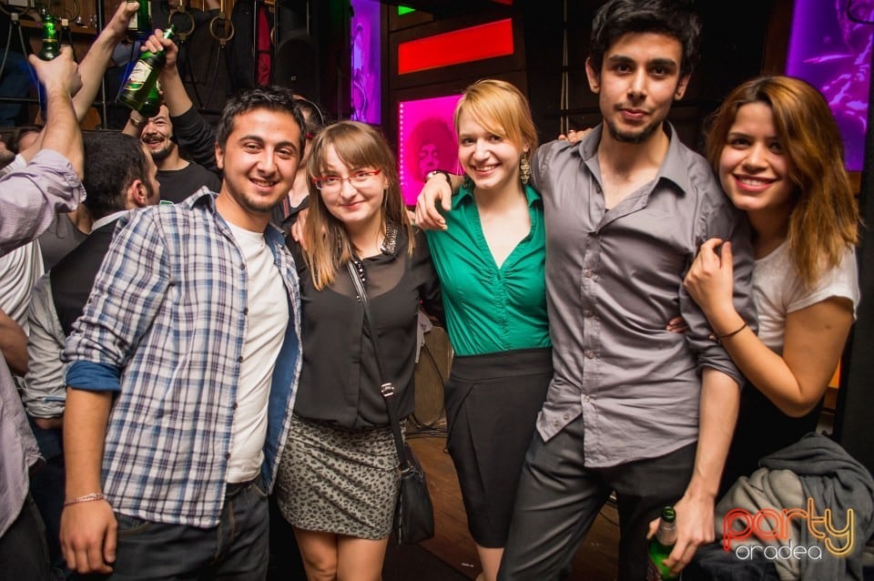 Saturday Party, 
