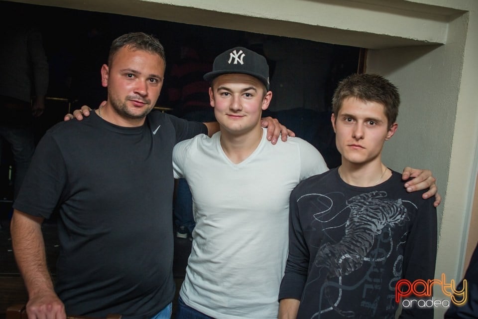 Saturday Party, 