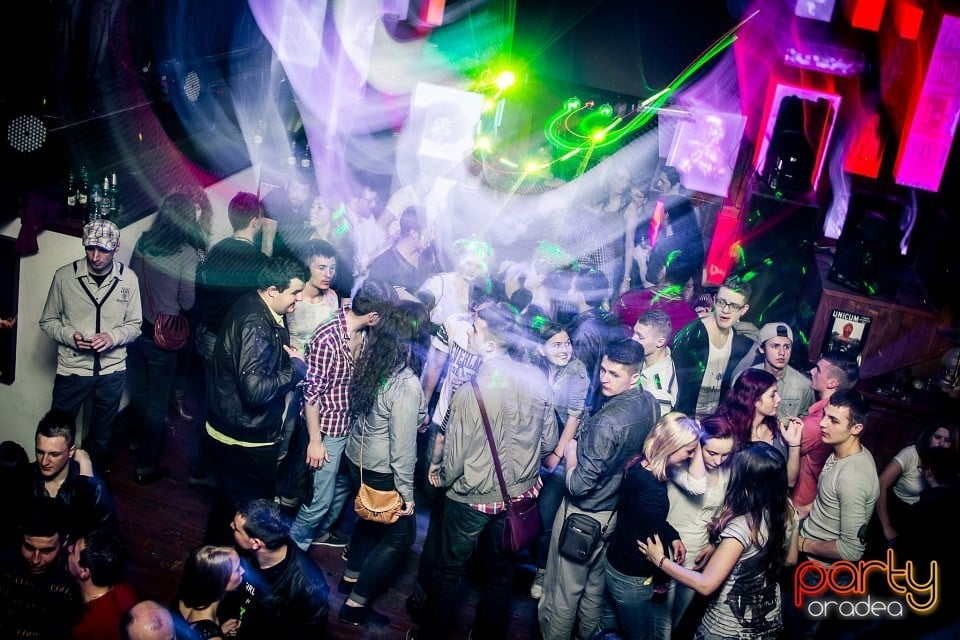 Saturday Party, 