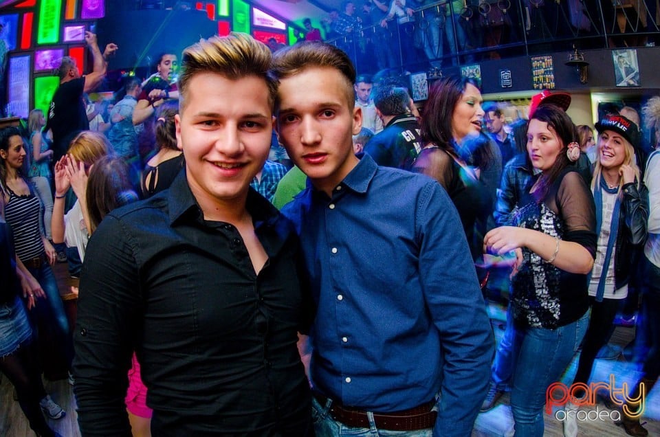 Saturday Party, 