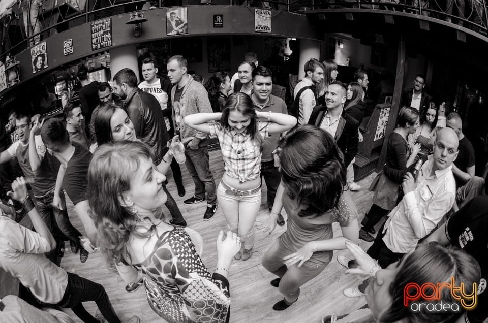 Saturday Party, 