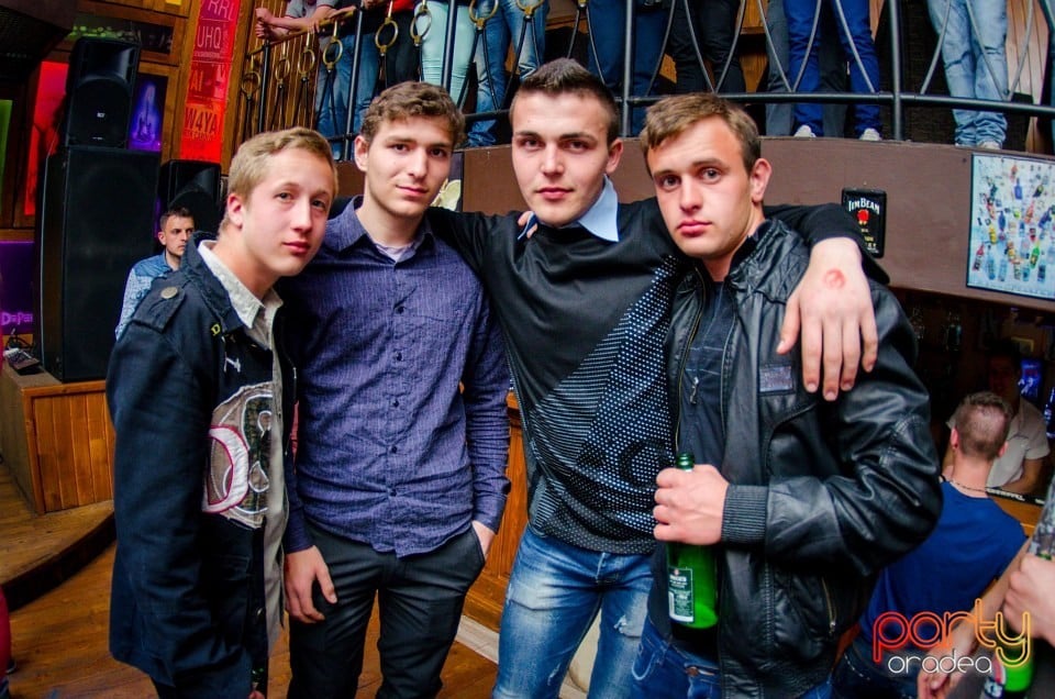 Saturday Party, 