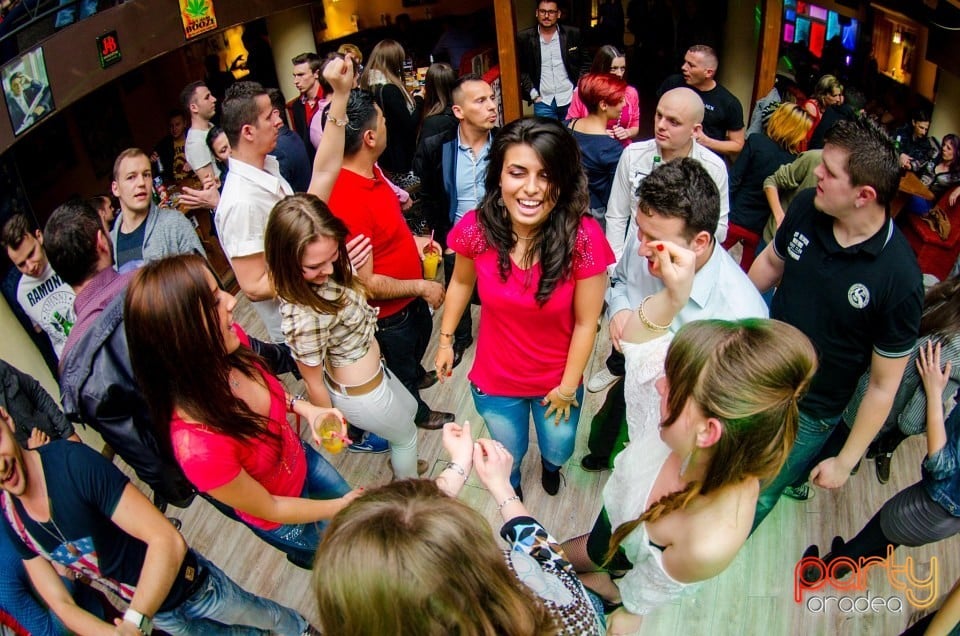 Saturday Party, 
