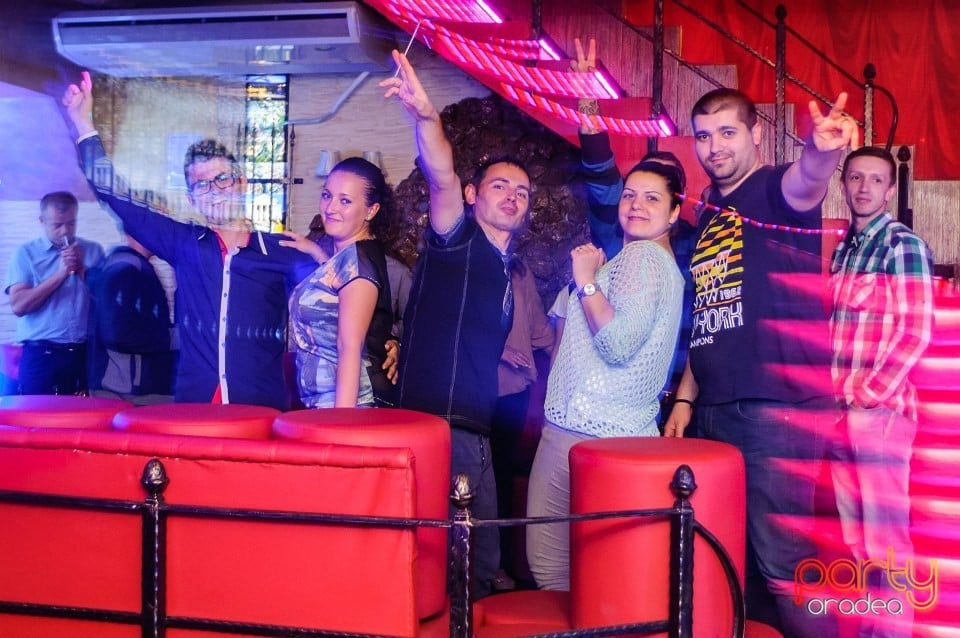 Saturday Party, 