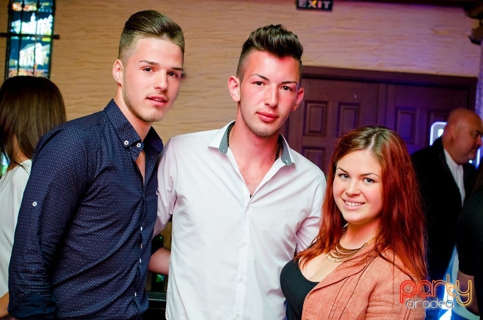Saturday Party, 
