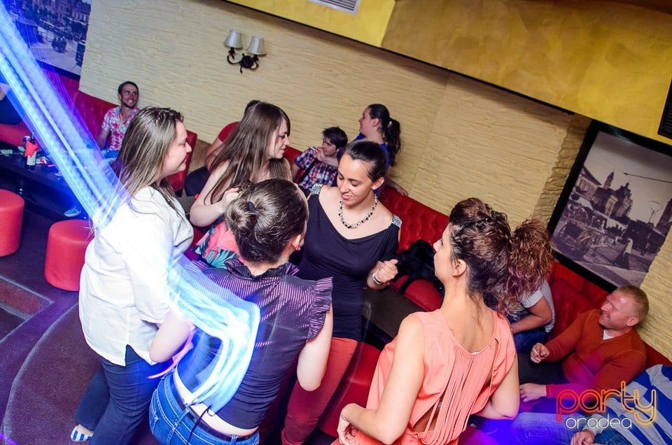 Saturday Party, 