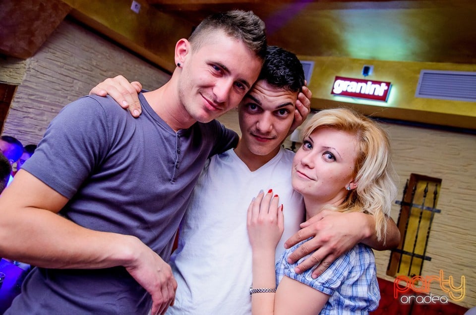 Saturday Party, 
