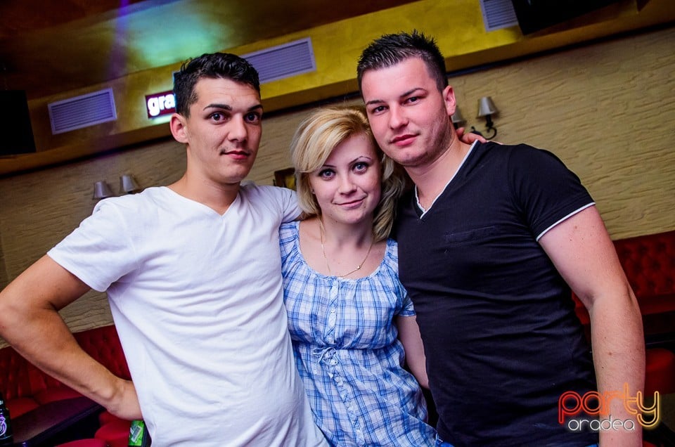 Saturday Party, 