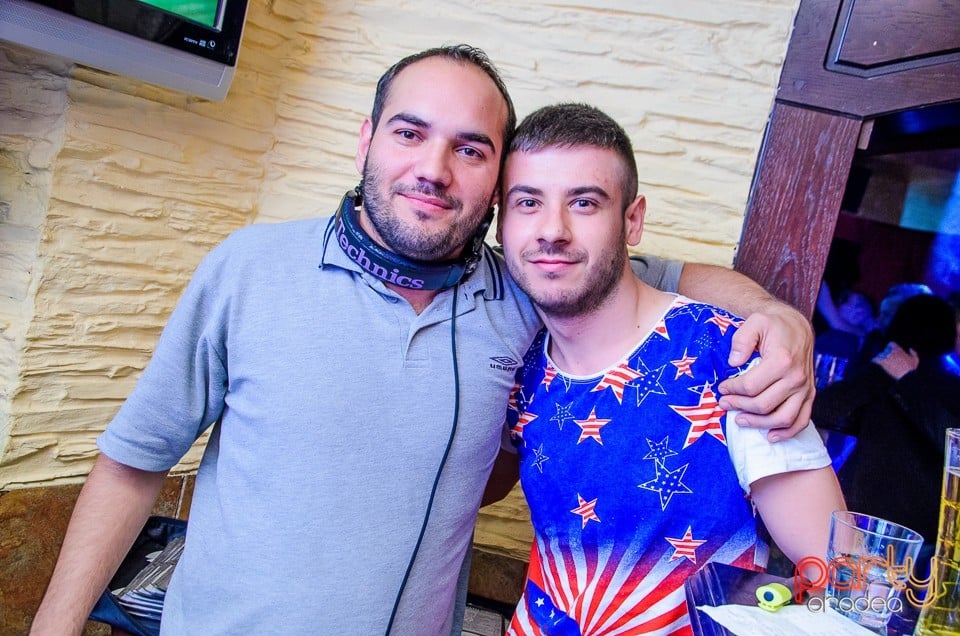Saturday Party, 