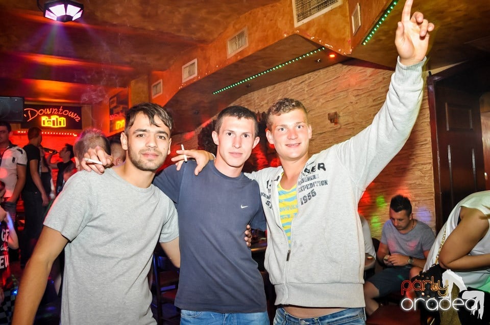 Saturday party, 