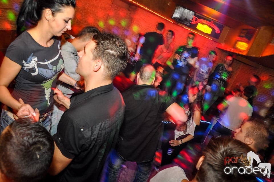Saturday party, 