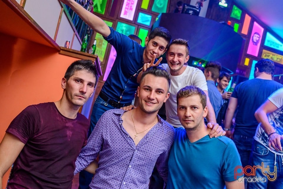 Saturday Party, 