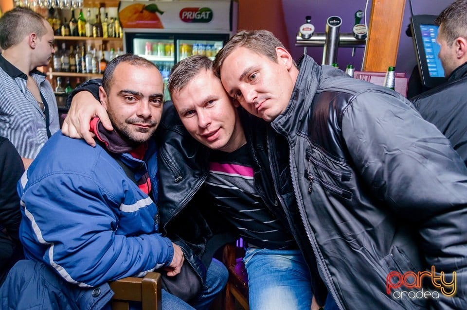 Saturday Party, 
