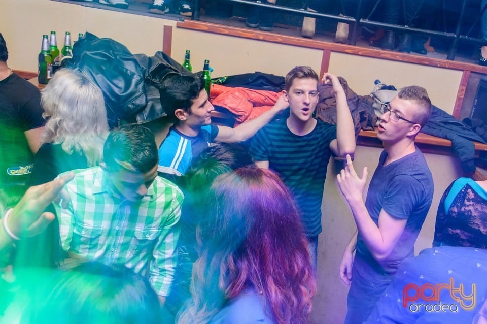 Saturday Party, 