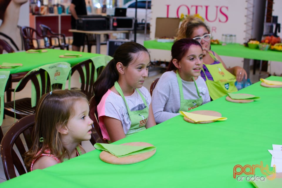 Savurează gustul verii, Lotus Center