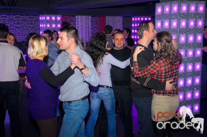 Seară de dans în Club Life,