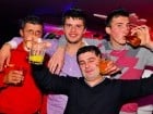 Sfârşit de săptămână în Club Atti's