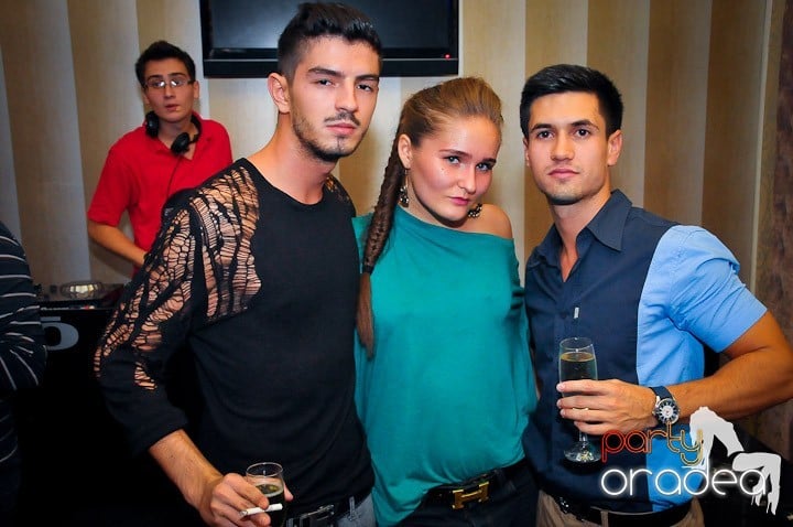 SKYY Party @ Kadó,