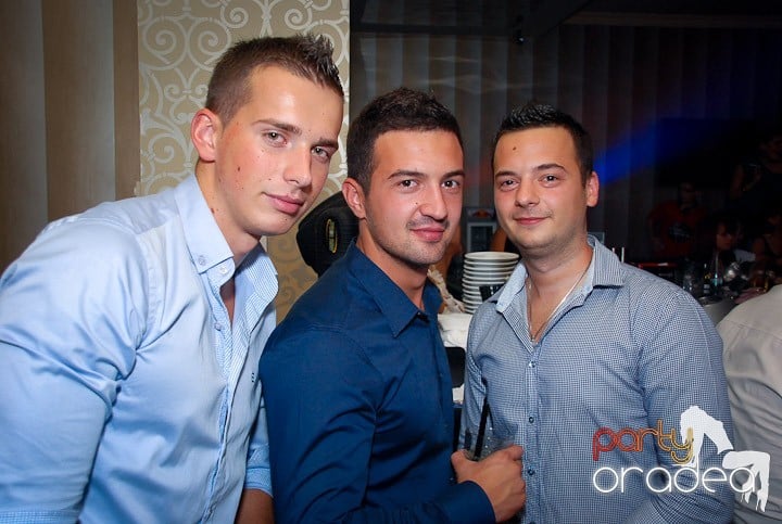 SKYY Party @ Kadó,