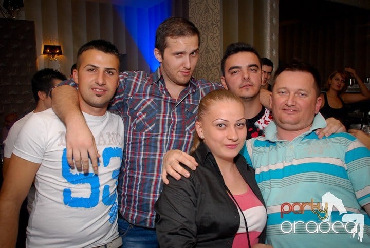 SKYY Party @ Kadó,