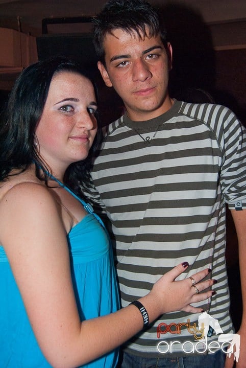 Sombrita de Tequila Party în Seven,