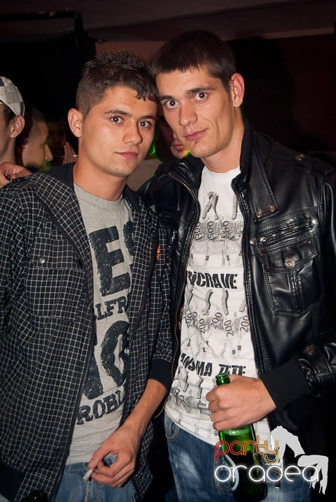 Sombrita de Tequila Party în Seven,