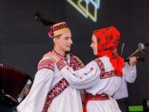 Spectacol de tradiţii folclorice interetnice