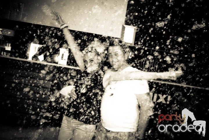 Spumă party cu AM DJ @ Disco Faház,