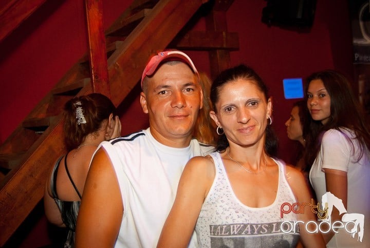 Spumă party cu AM DJ @ Disco Faház,