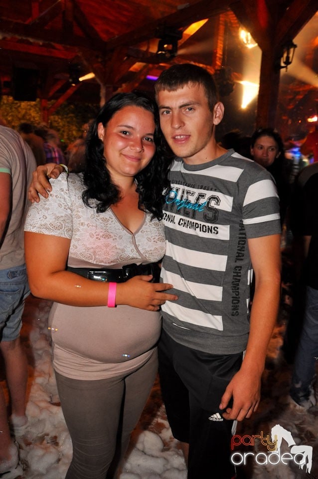 Spumă party în Disco Faház,