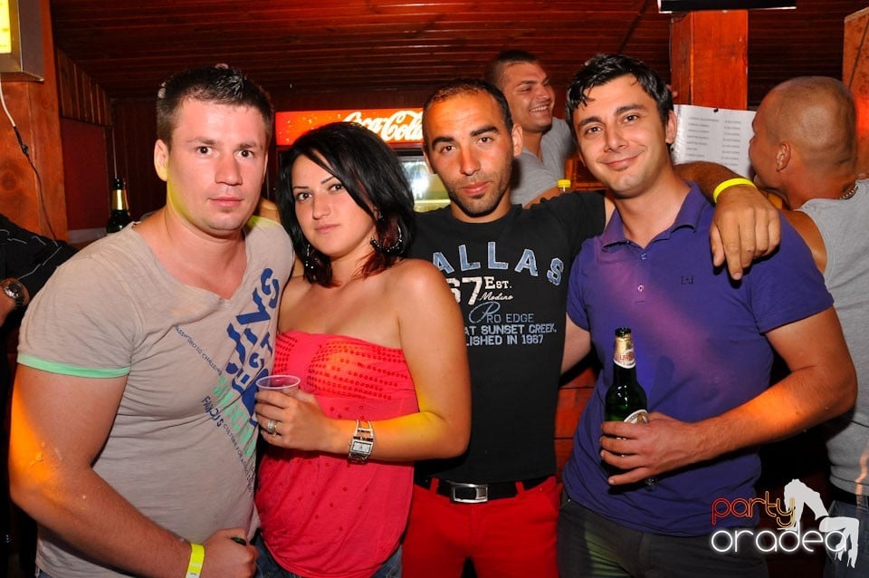 Spumă party în Disco Faház,