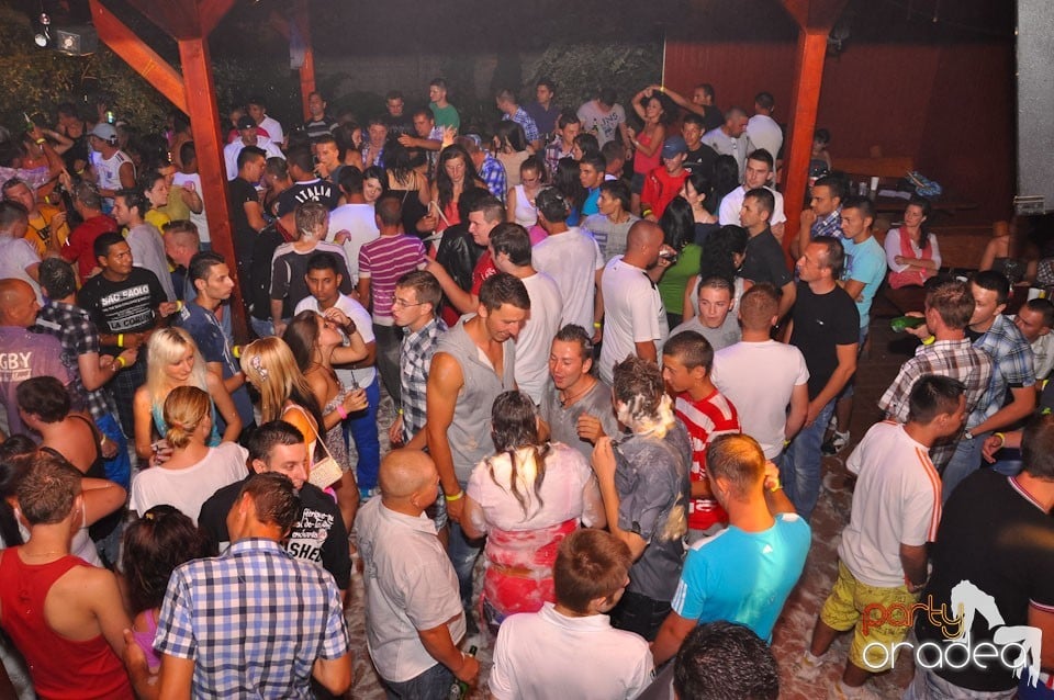 Spumă party în Disco Faház,