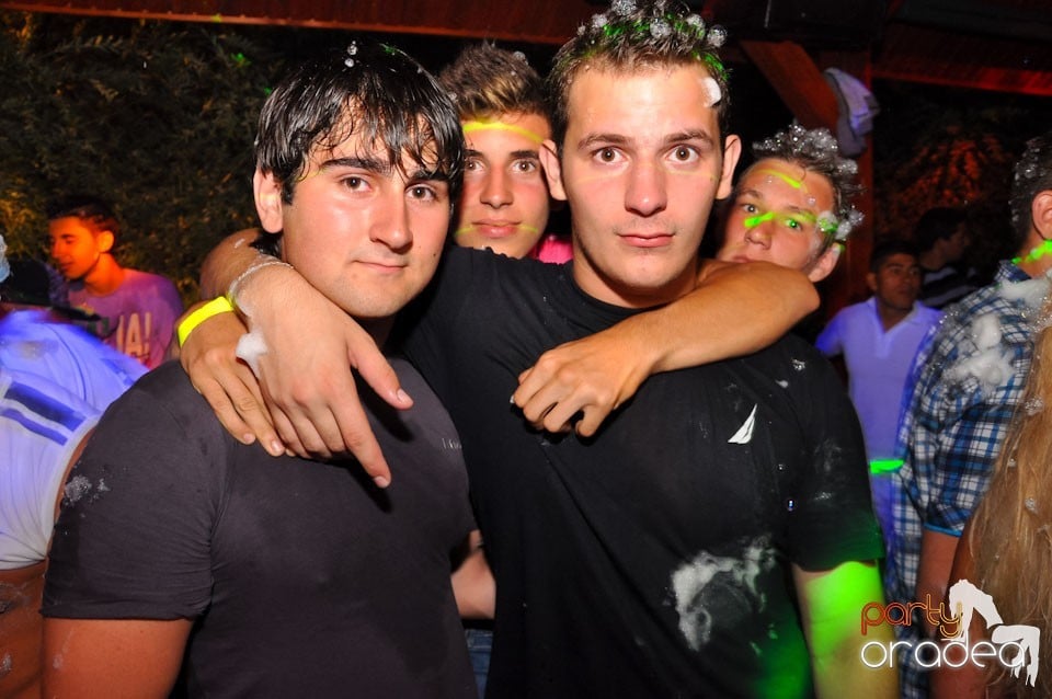 Spumă party în Disco Faház,