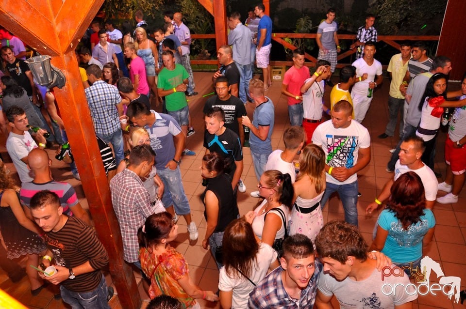 Spumă party în Disco Faház,