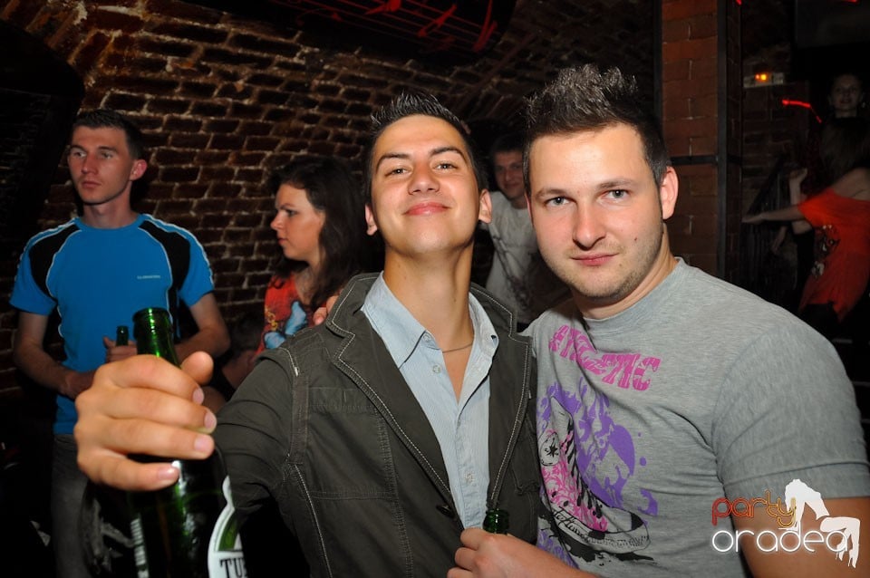 Student Party în Club Escape, 
