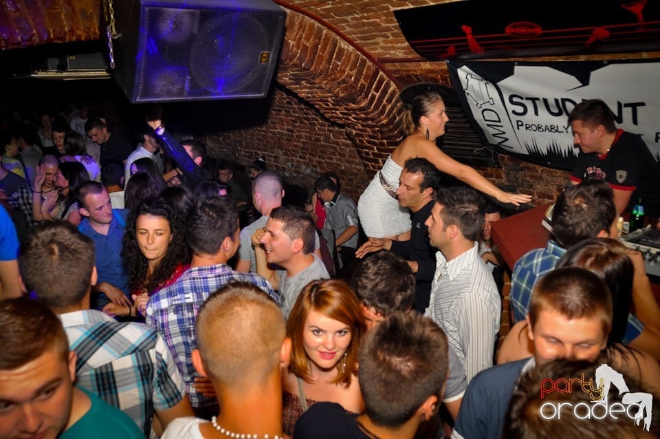 Student Party în Club Escape, 