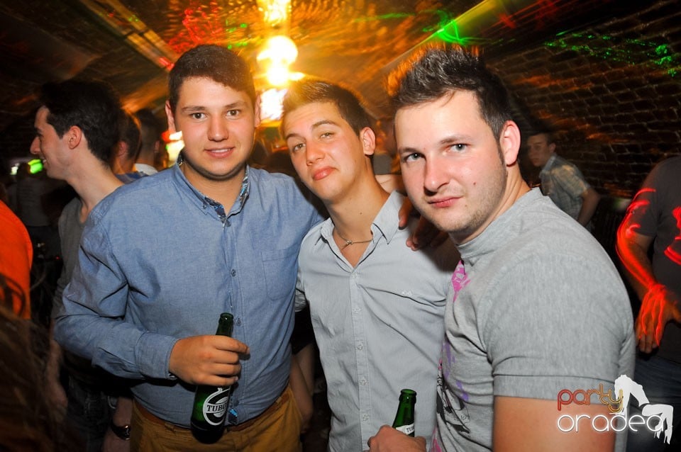Student Party în Club Escape, 