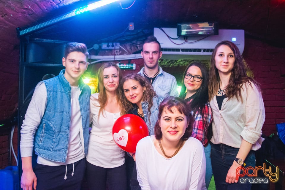 Students Party @ Gekko Pub, Gekko