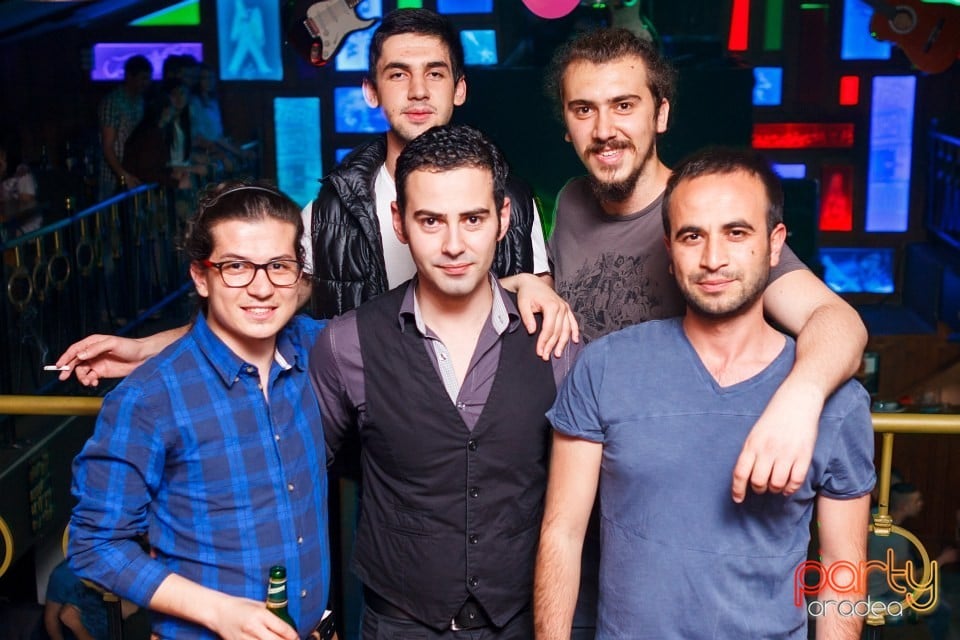 Students Night, 