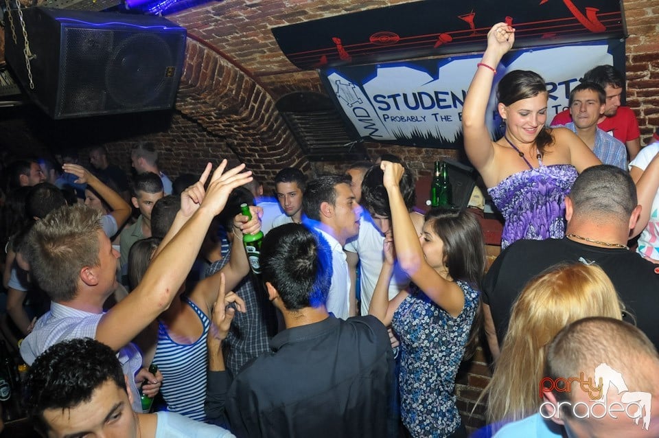 Studparty în Club Escape,
