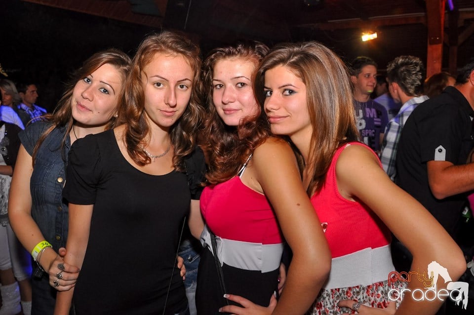 Summer Close Party în Faház,