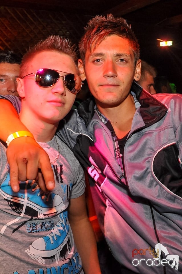 Summer Close Party în Faház,