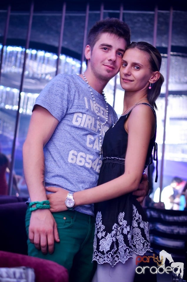 Summer Retro Night Fever @ The One,